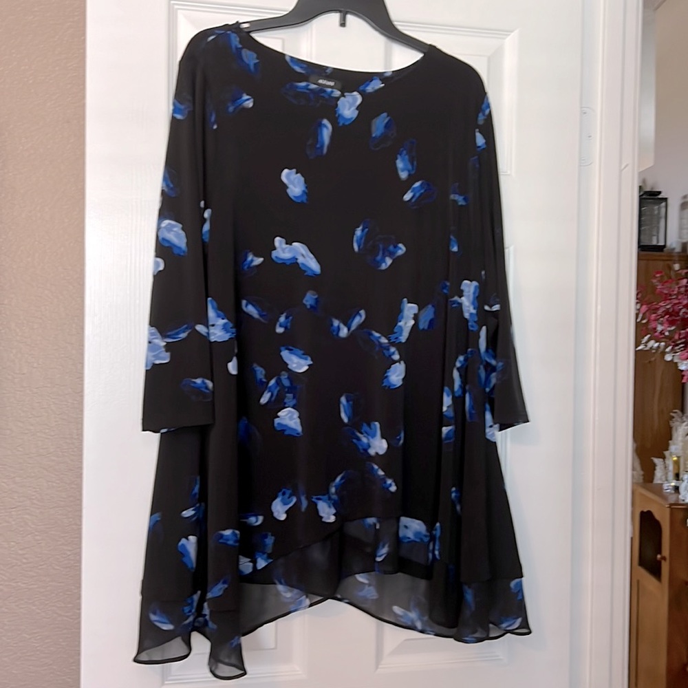 Alfani Black Tunic with Blue Floral Brushstroke Print - Picture 2 of 7